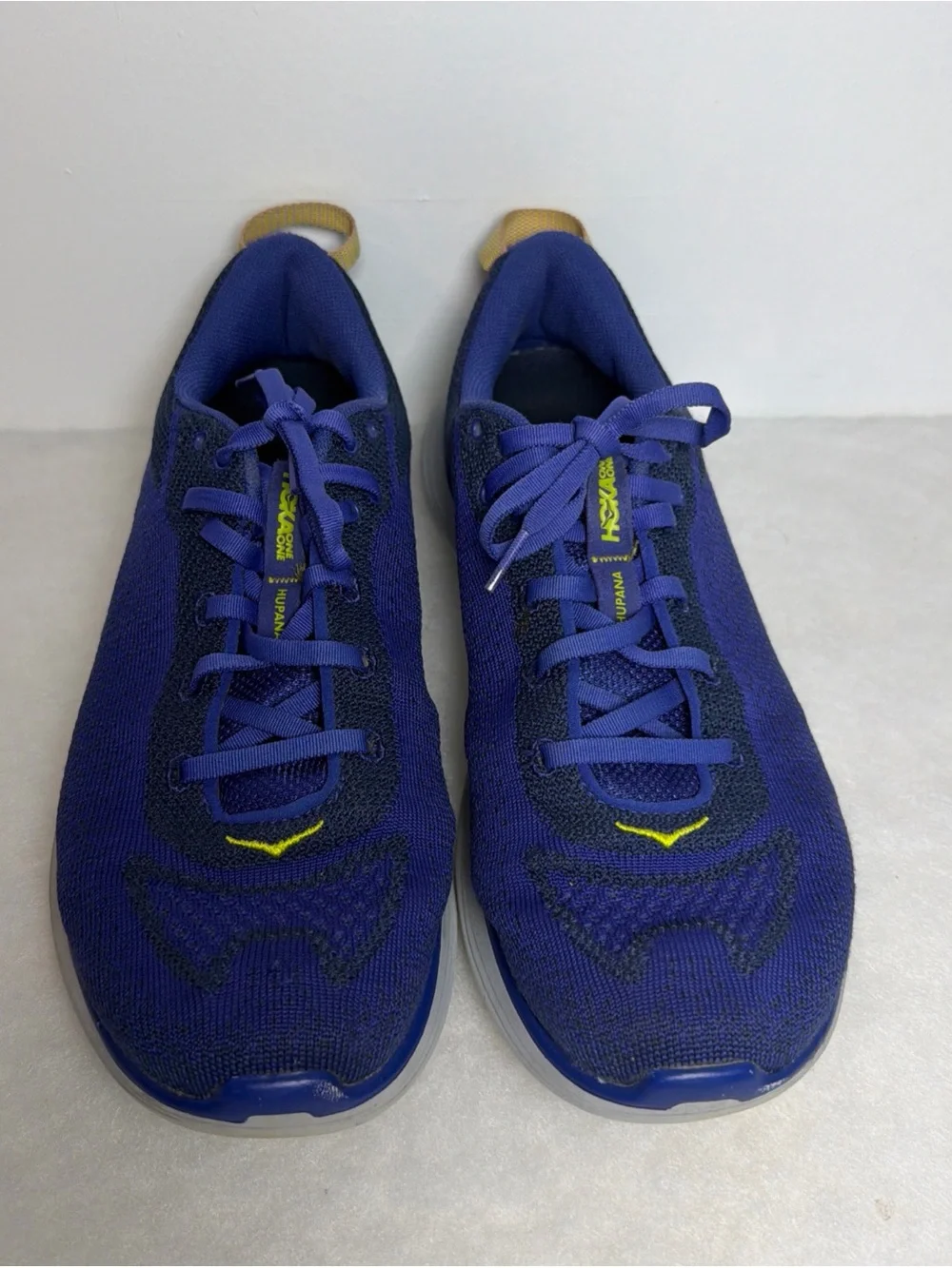 Hoka product pair